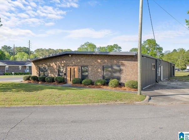 217 3RD STREET, ONEONTA, AL 35121