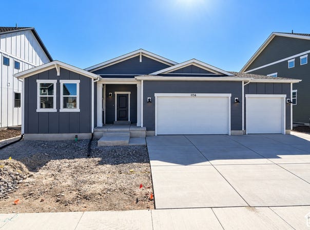 1170 E BLACKFEET Dr, Eagle Mountain, UT 84005