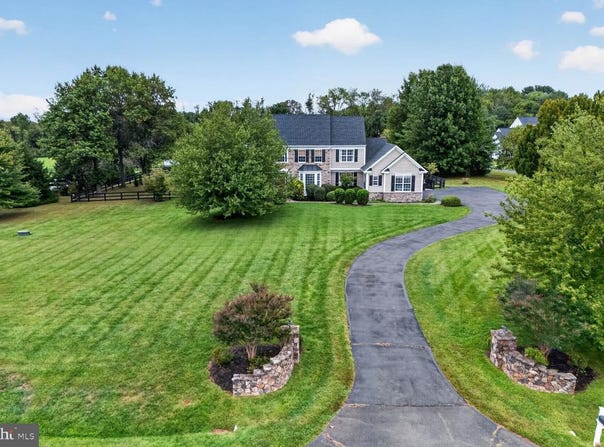 38392 STONE EDEN DR, HAMILTON, VA 20158