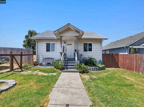 294 S 7Th St, Rio Vista, CA 94571
