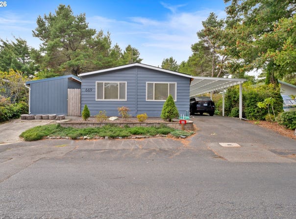 1601 RHODODENDRON Dr, Florence, OR 97439