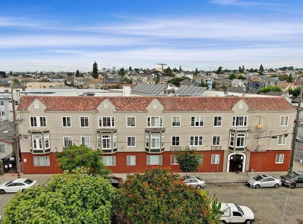 1757 26th AVE, OAKLAND, CA 94601