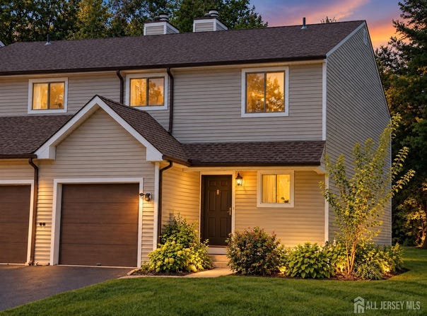 2 Tulip Court, Edison, NJ 08820