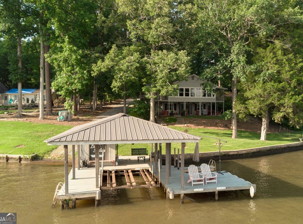 301 Thomas Drive, Eatonton, GA 31024