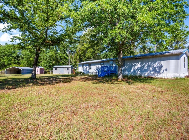 289 Beck Road, Williston, SC 29853