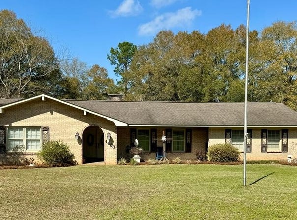 1683 John D Odom, Dothan, AL 36303