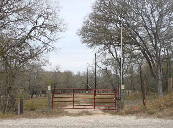 3816 FM 1854, Dale, TX 78616