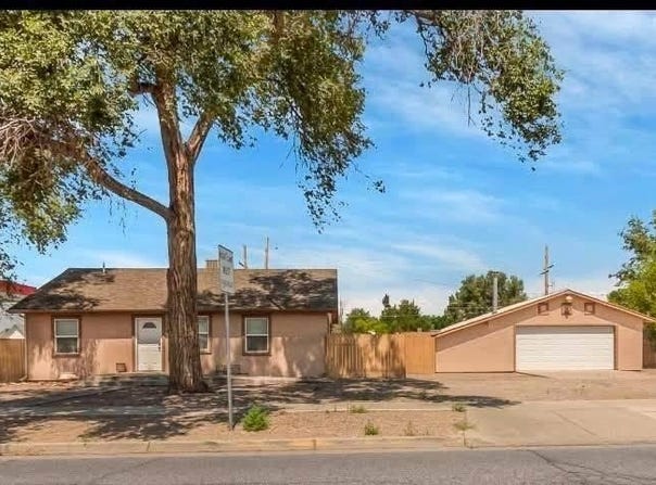 421 W Aspen Avenue, Fruita, CO 81521