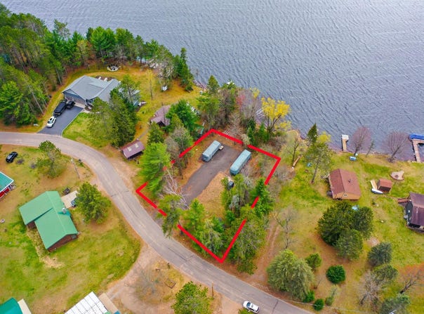 1981 S SCHOETTLER RD, Tomahawk, WI 54487