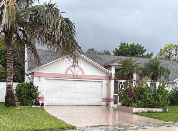 110 Hemingway Ct, Royal Palm Beach, FL 33411