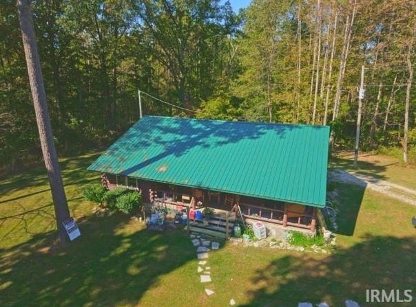 843 Earl Road, Mitchell, IN 47446