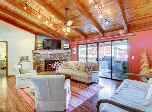 4294 EAGLE Circle, Pinetop, AZ 85935