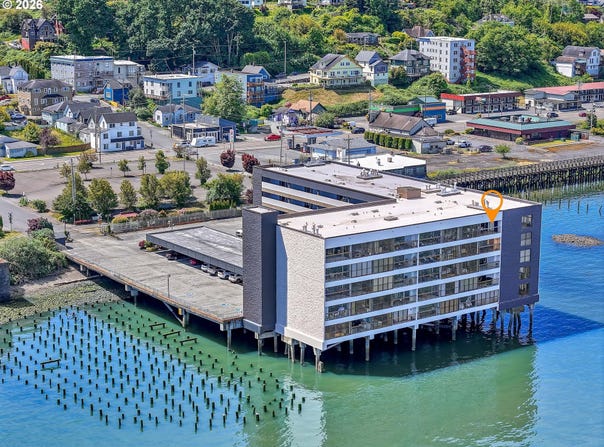 1 3RD St, Astoria, OR 97103