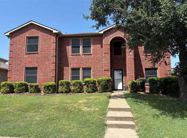 1229 Longleaf Drive, Cedar Hill, TX 75104