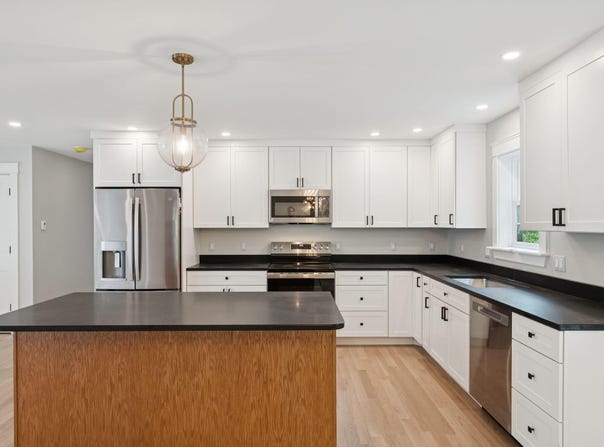 127 Bond Brook Road, Augusta, ME 04330
