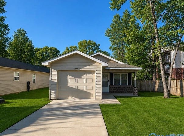311 Meadow Street, Rainbow City, AL 35906