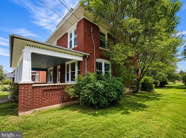 149 W MAIN, MILLHEIM, PA 16854
