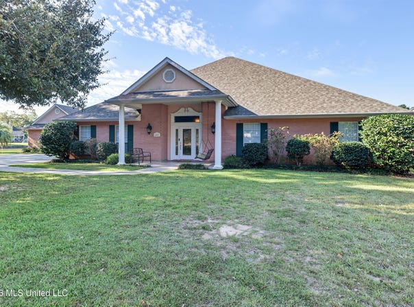 6007 Angler Drive, Picayune, MS 39466