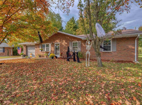 102 Pine Meadow Court, Jasper, IN 47546