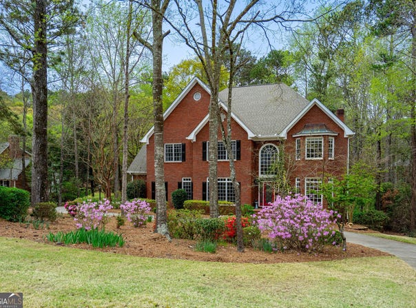 107 Windridge, Lagrange, GA 30240
