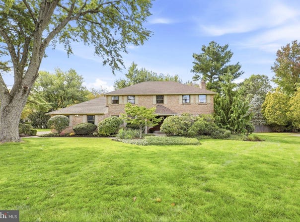 1711 CLINTON Drive, AMBLER, PA 19002