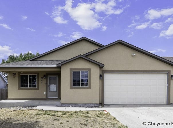 941 BALLAD LN, Cheyenne, WY 82007