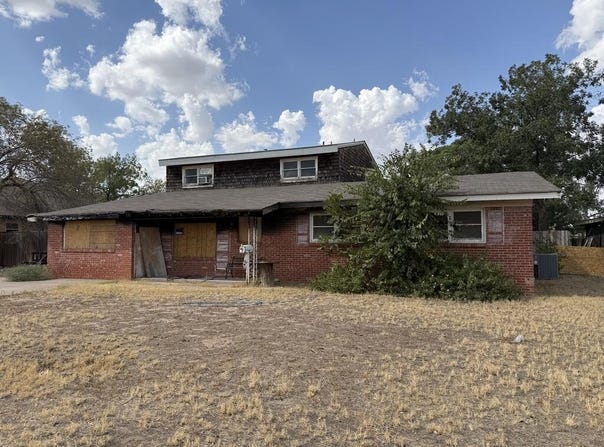 806 Sinclair Ave, Midland, TX 79705