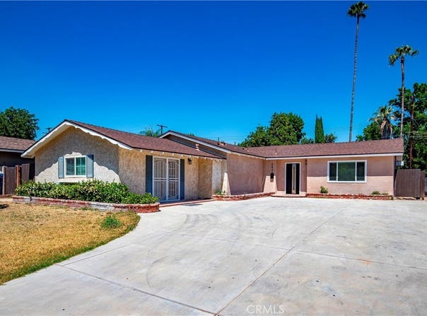 8832 Odessa Ave, North Hills, CA 91343