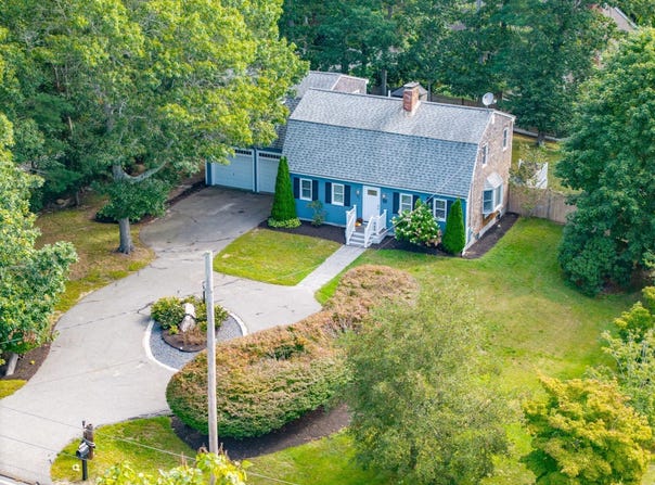 451 County Rd, Bourne, MA 02559
