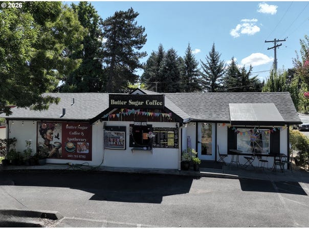 319 S 10TH St, Independence, OR 97351