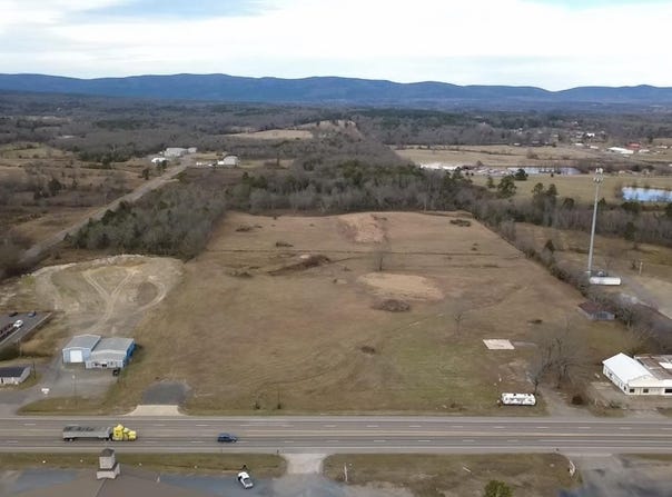 2006 N Hwy 71, Mena, AR 71953