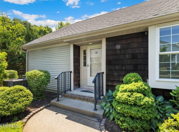 9B Melborn Drive, Monroe, NJ 08831
