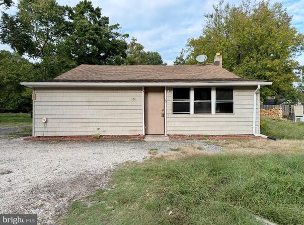 8 GREENSPRING Road, CHARLESTOWN, MD 21914