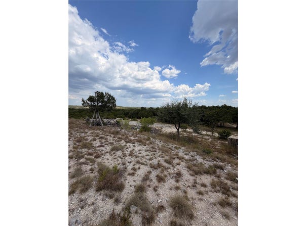 800 Rolling Hills Dr, Wimberley, TX 78676