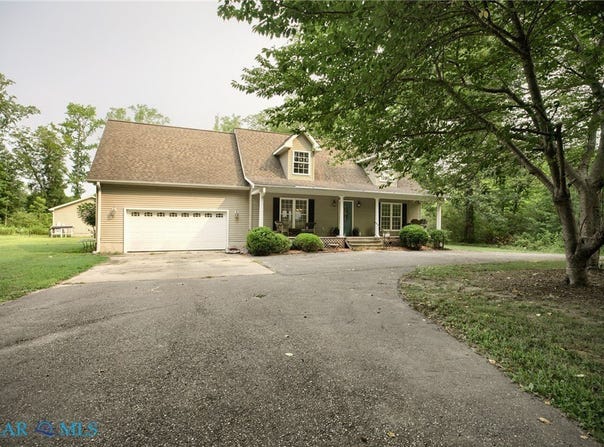 5494 T C Walker Road, Gloucester, VA 23061