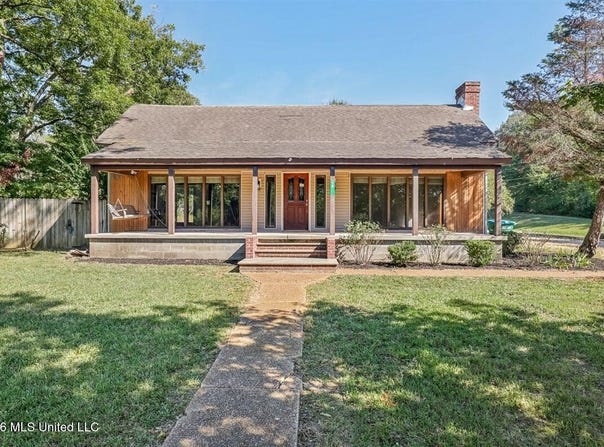 10 W Railroad Avenue, Byhalia, MS 38611