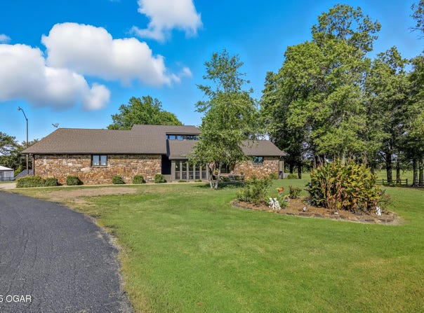 29865 State Highway YY, Carl Junction, MO 64834