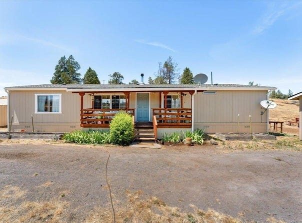 7631 Perch Drive, Montague, CA 96064-9416