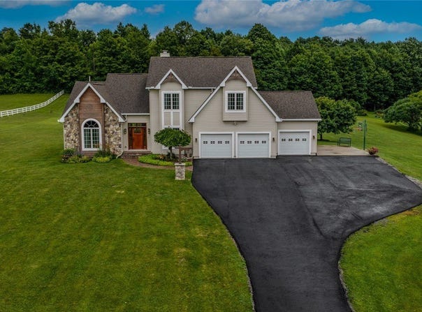 1695 Brewer Road, Oneida, NY 13421