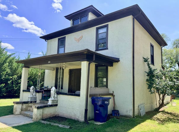 303 4TH ST, GROTTOES, VA 24441