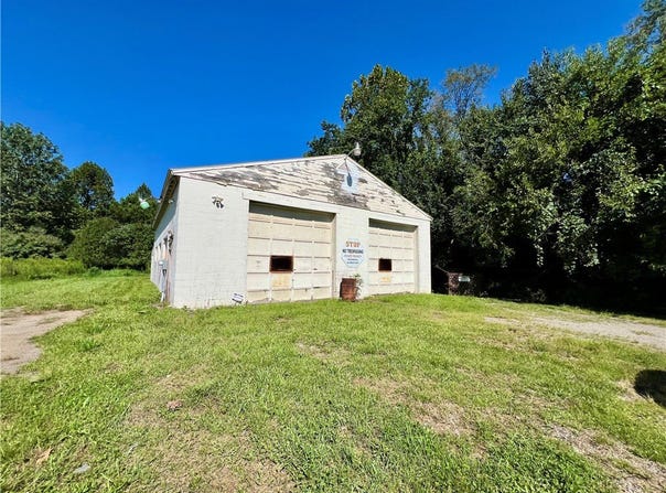 4097 Wampum Rd, North Beaver Twp, PA 16102
