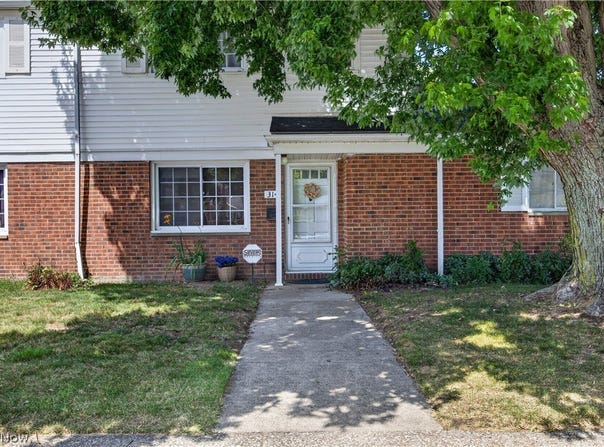 314 E 235th Street, Euclid, OH 44123