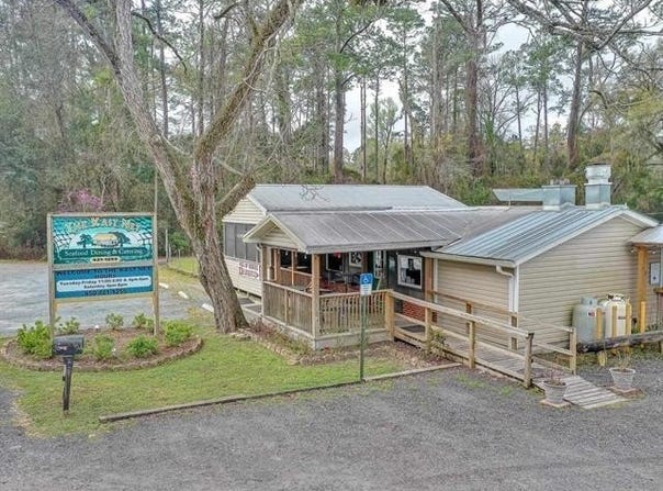 892 WOODVILLE Highway, Crawfordville, FL 32327