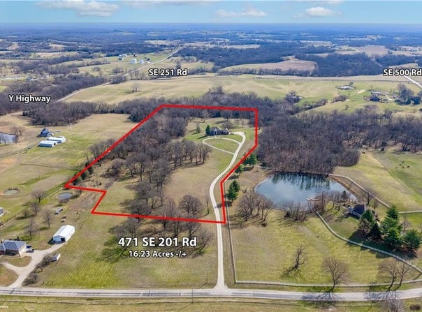 471 201st Road, Warrensburg, MO 64093