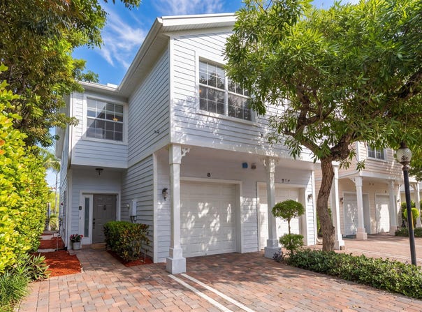 902 S Federal Highway, Lake Worth Beach, FL 33460