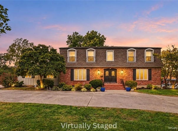 4950 Parish Drive, Roeland Park, KS 66205