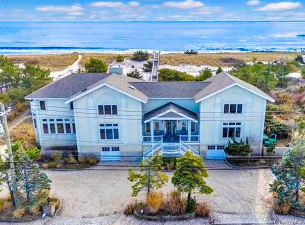605 Dune Road, Westhampton, NY 11977