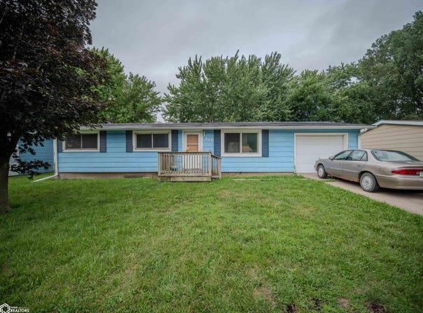 118 Winnebago Way, Forest City, IA 50436