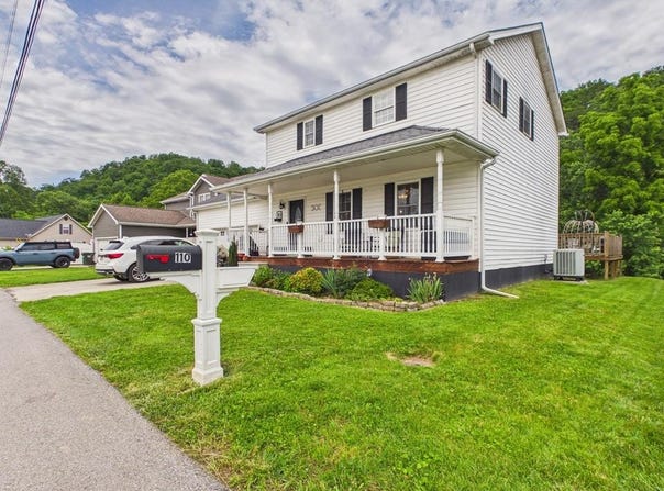 110 Cherokee Drive, West Van Lear, KY 41268