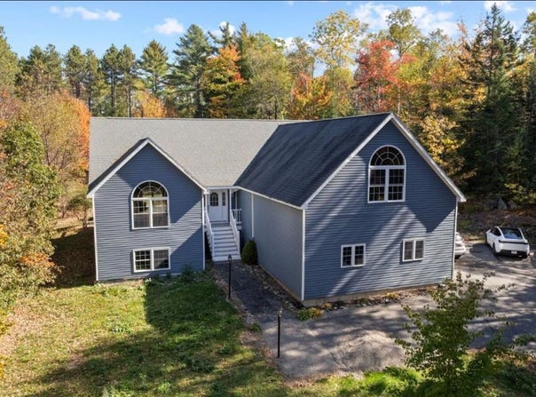 179 Monroe Road, Hampden, ME 04444